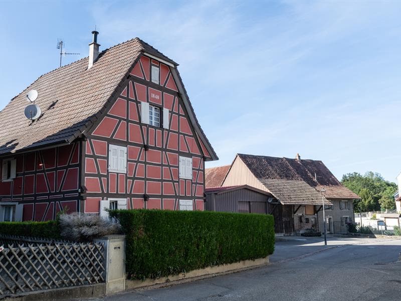 Centre-village et maisons anciennes