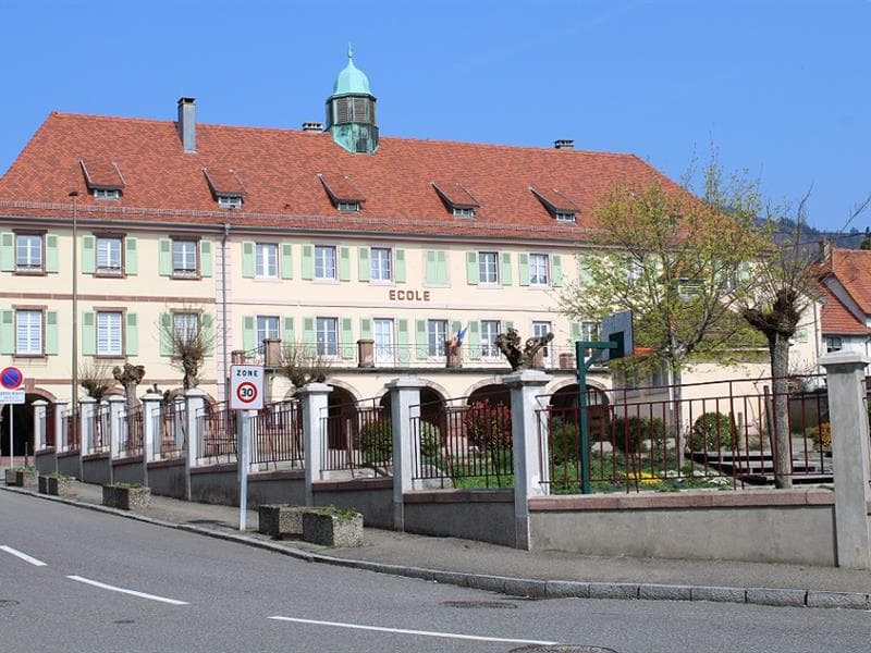 Mairie école de Wattwiller