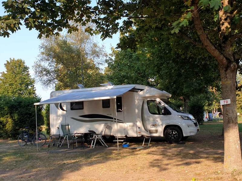 Aire de service pour camping-car au Camping les Cigognes