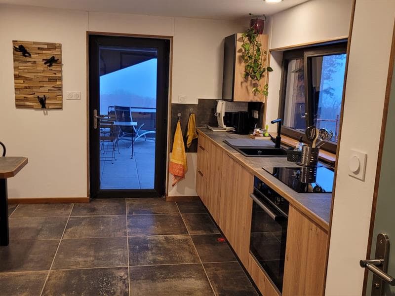 Meublé de tourisme : au nid douillet du lac