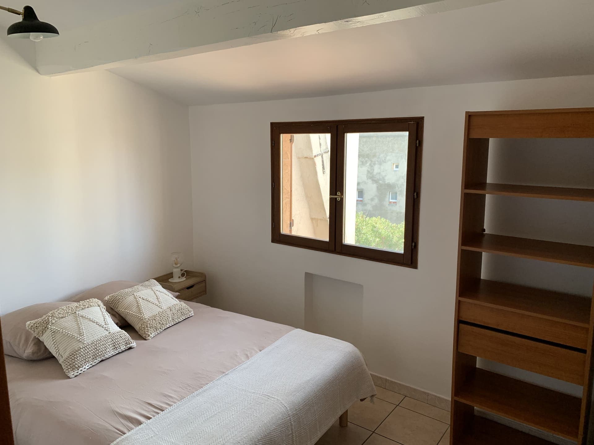 Nid douillet sur l'esplanade_Martigues