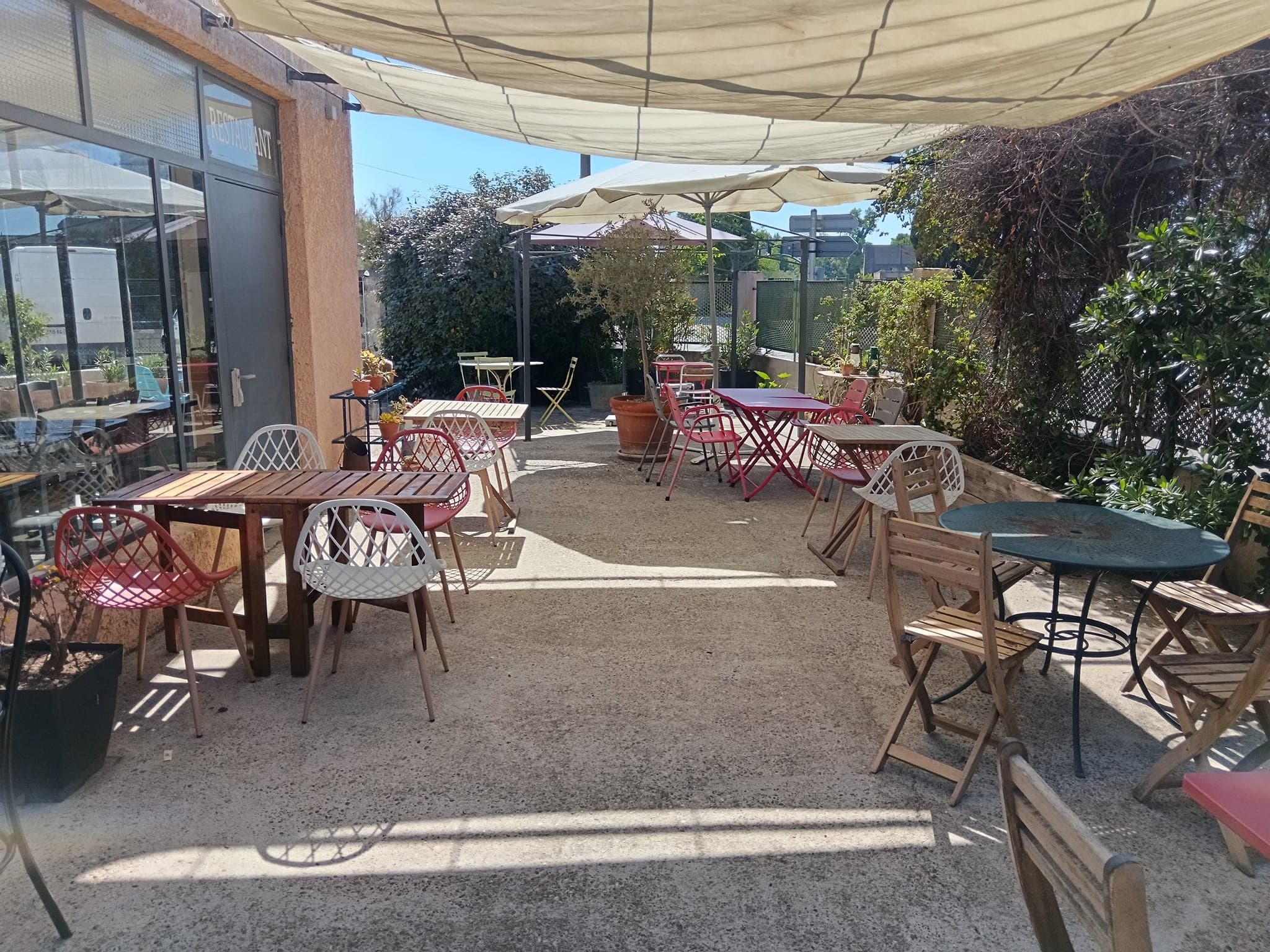 La cantine de Tina_Arles