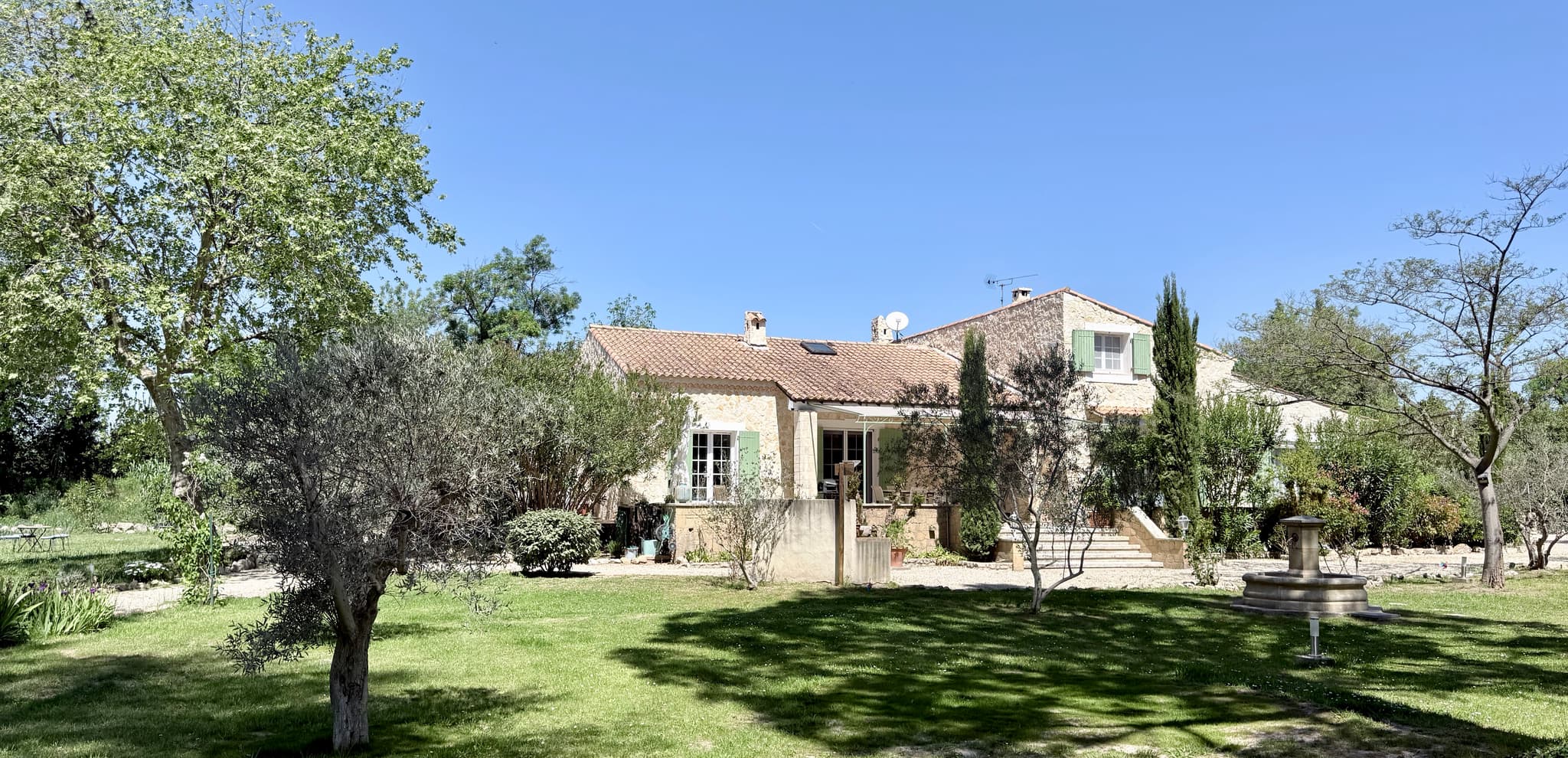 Domaine au Cœur des Alpilles_Maussane-les-Alpilles