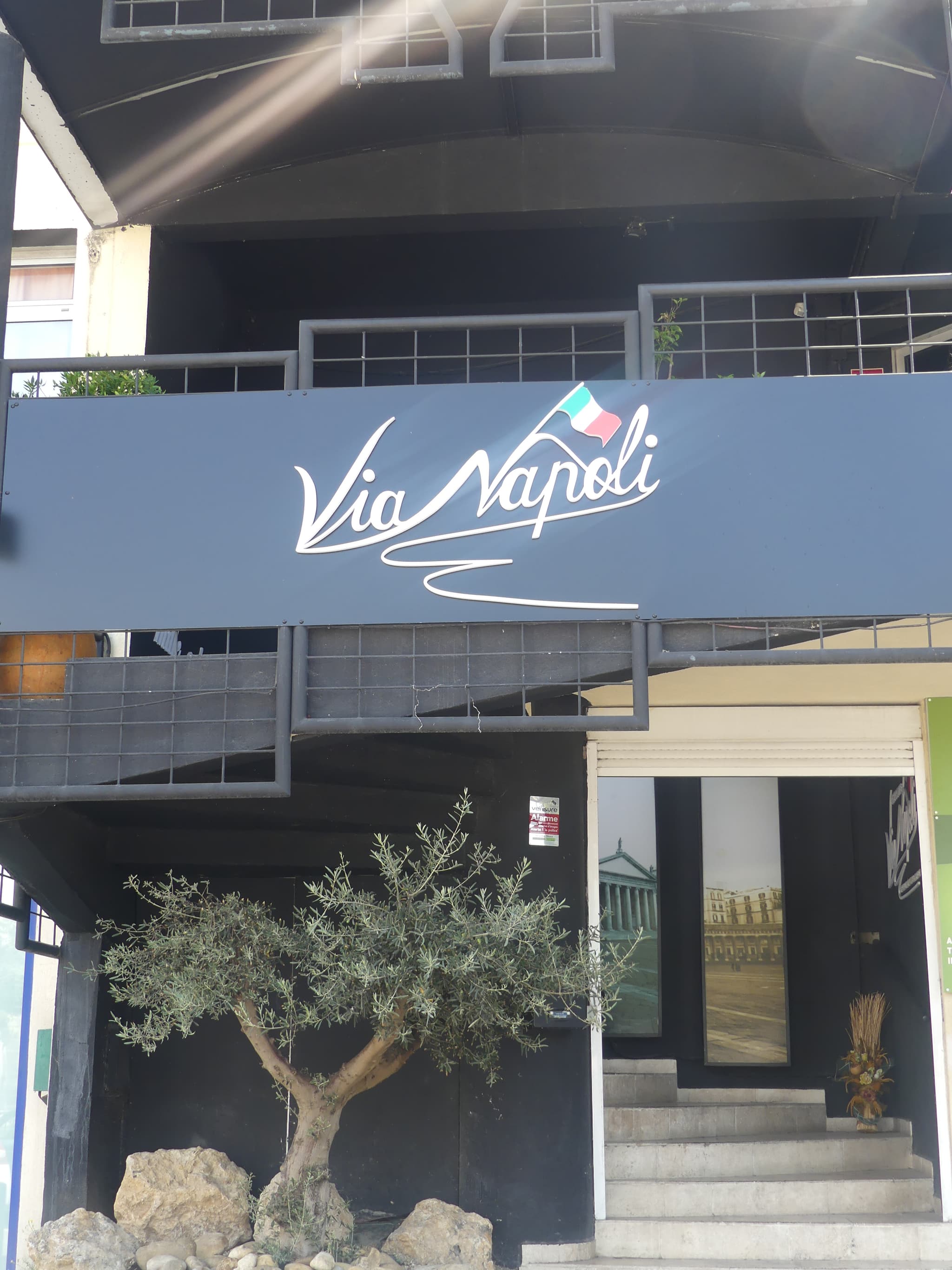Via Napoli