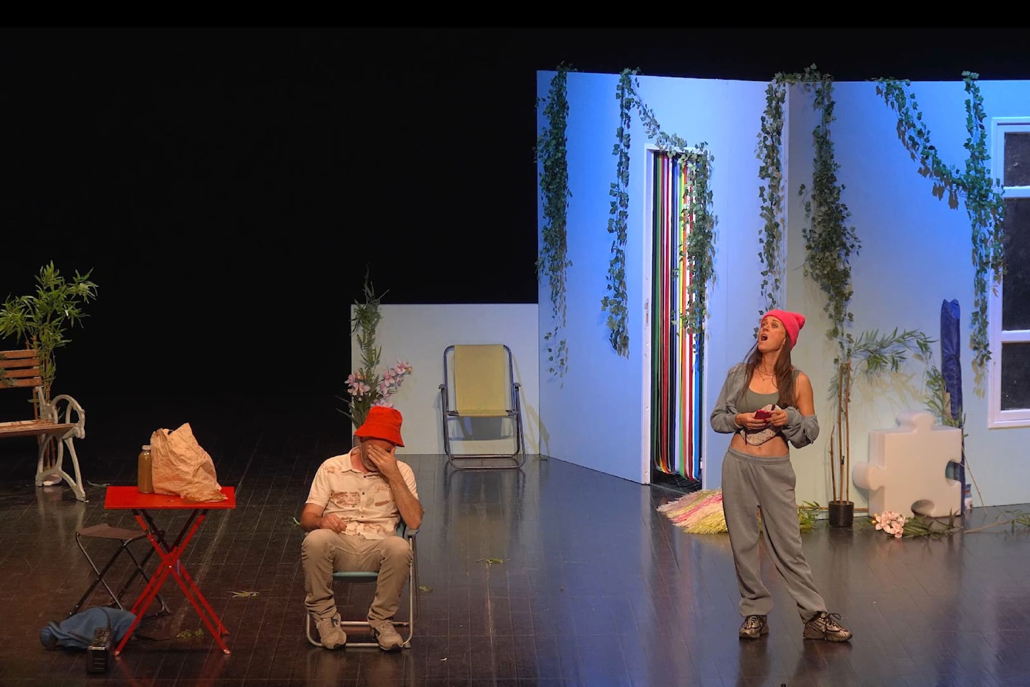 Au Théâtre : "Ados en vacances parents en souffrance"_Tarascon
