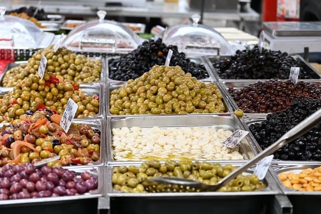 Marché de Jouques