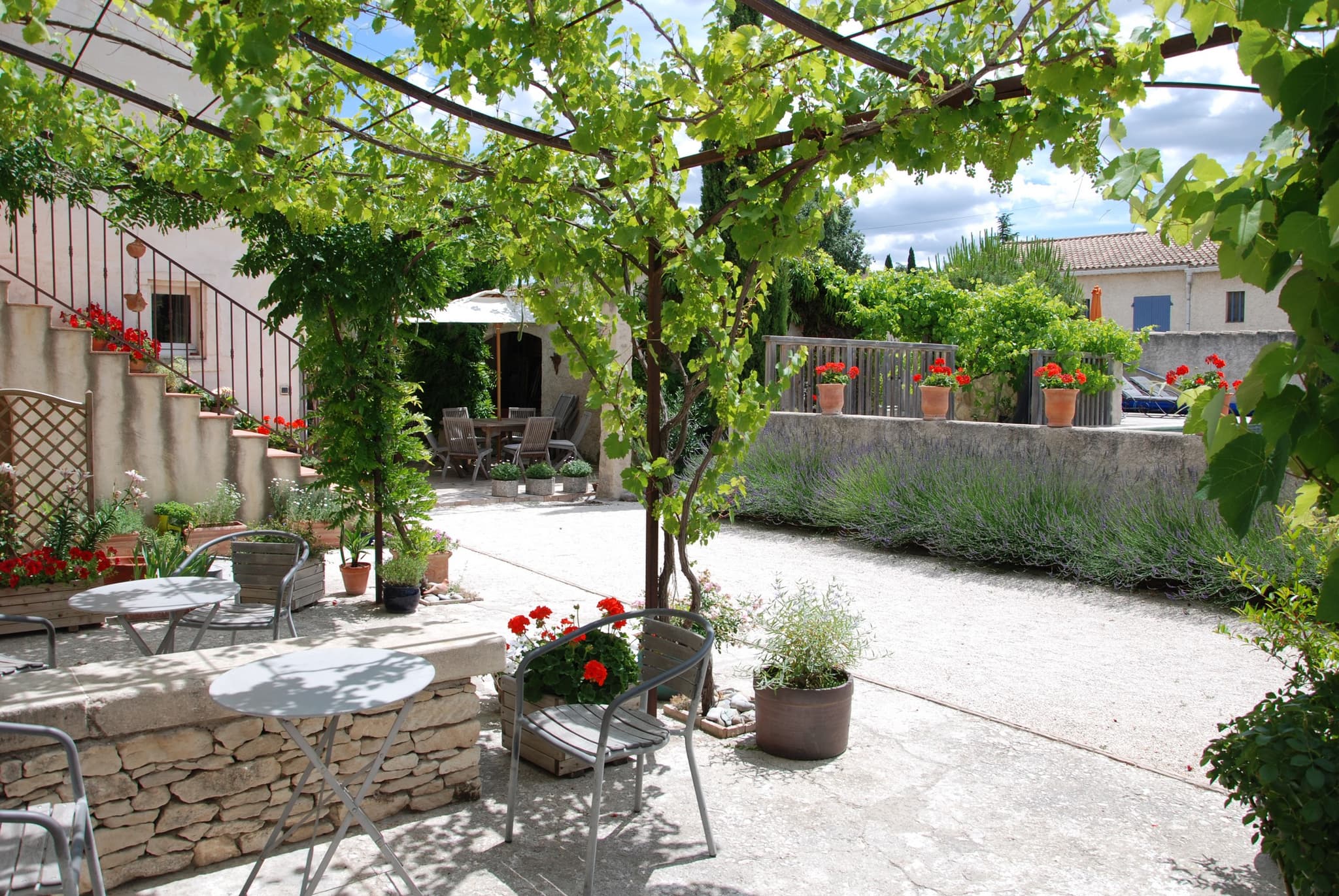 Mas des Tourterelles terrasse