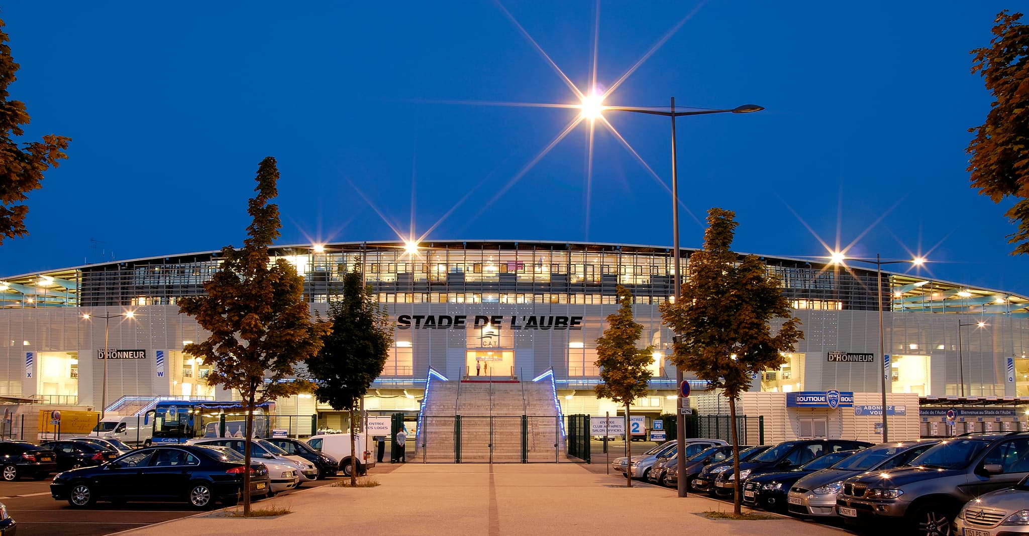Stade de l aube 2 160808©Robert Moleda.jpg