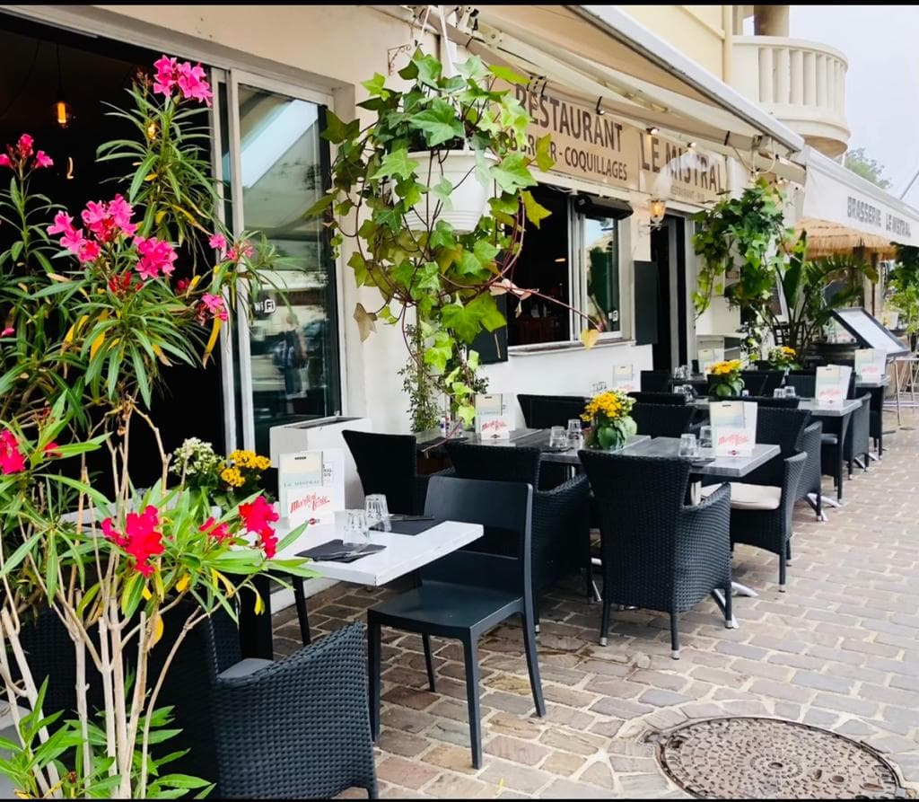 Terrasse Le Mistral Cassis