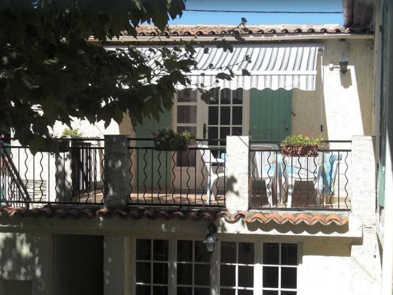 Le Mas de Bazarde