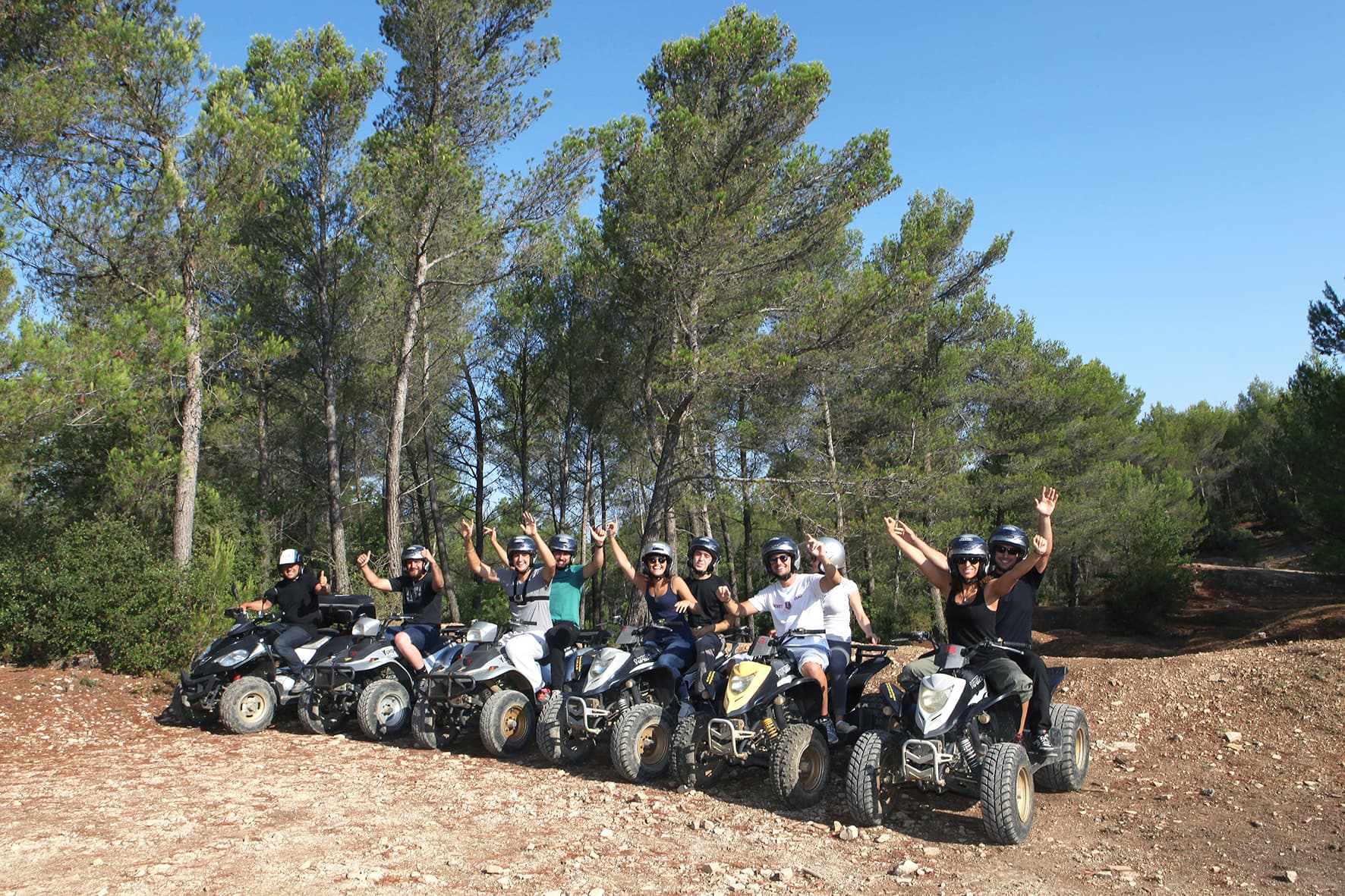 randonnées en quad, un moment chaleureux à partager en famille, entre ami ou entre collègue