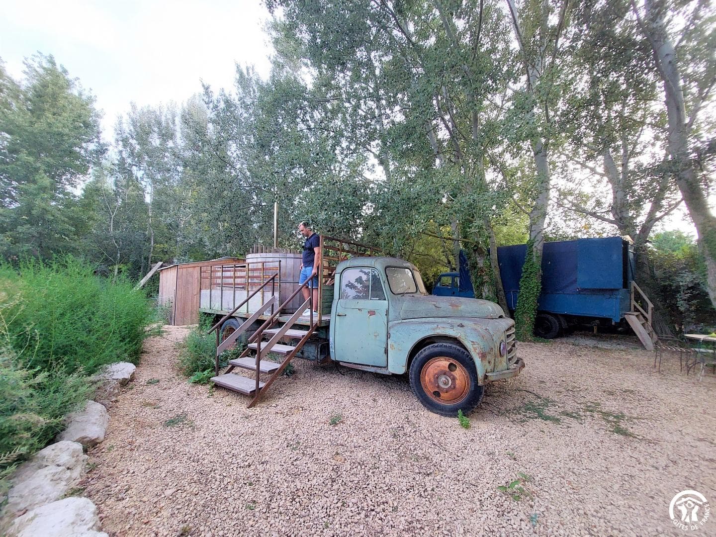 Les Truck Lodges Les Animaux et Marino