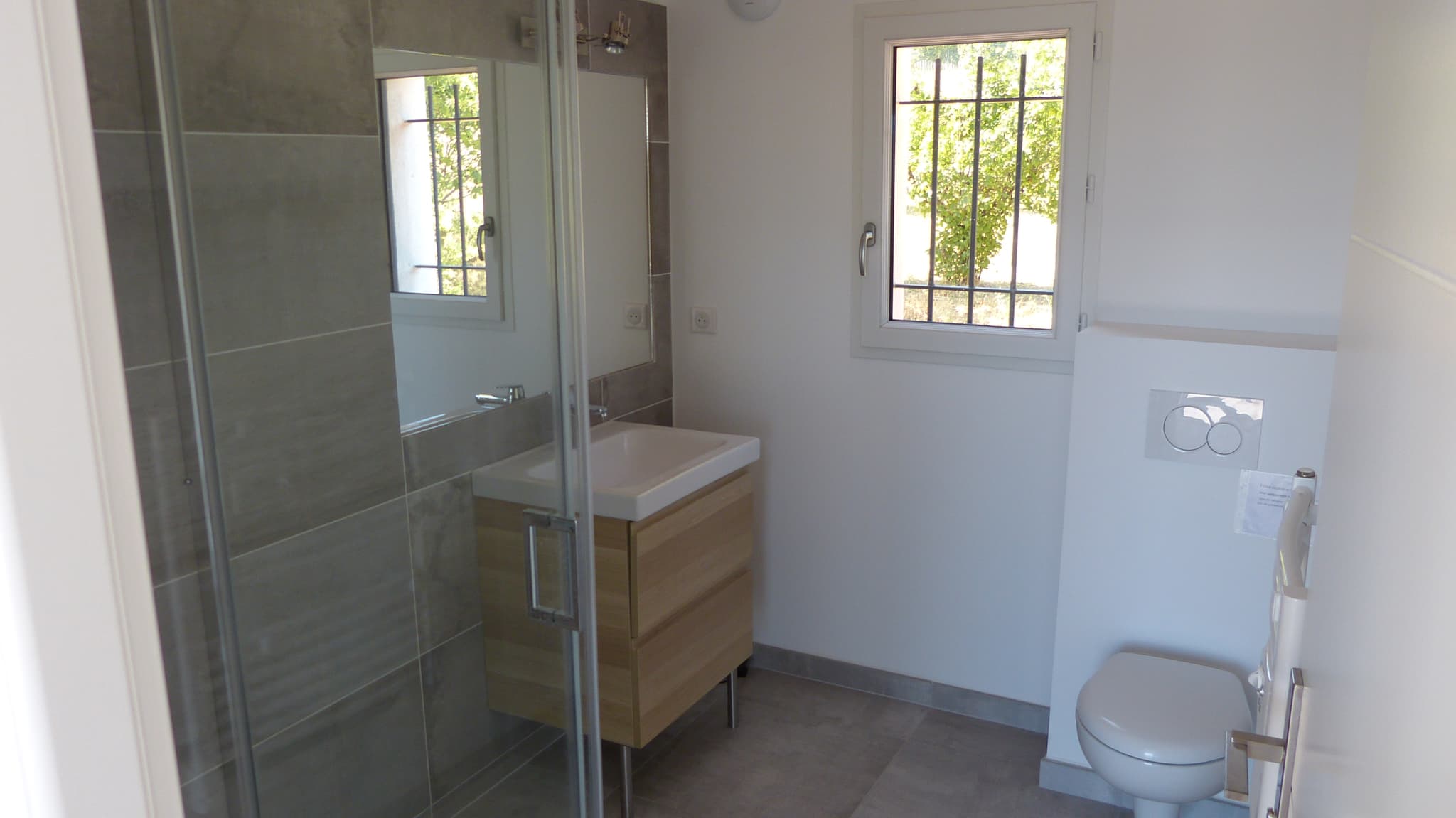 salle de bain douche WC 1er étage