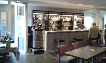 Cosy Café