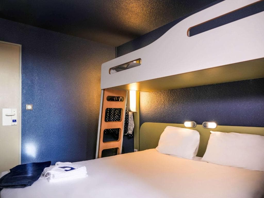 CHAMBRE TRIPLE