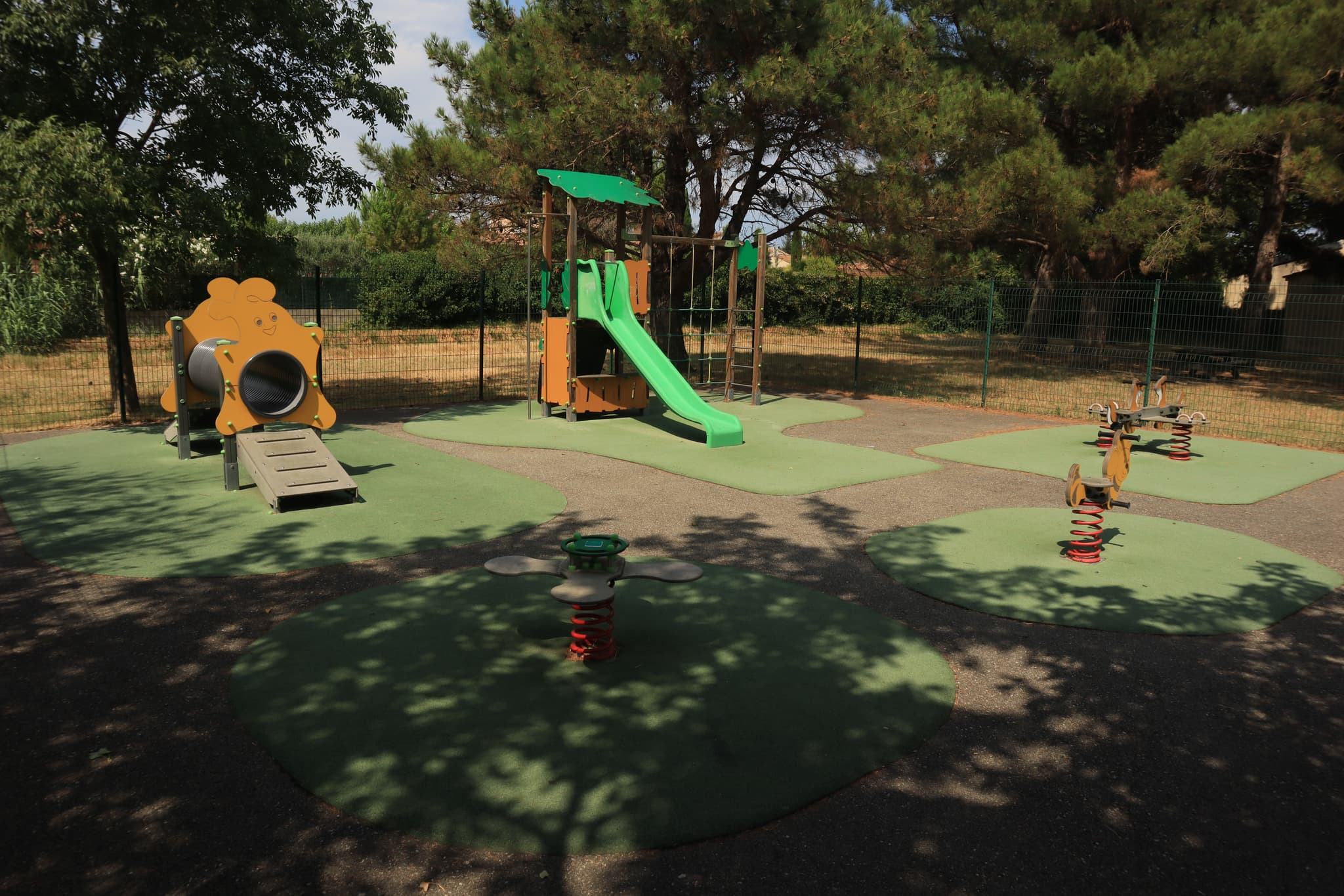 Aires de jeux_Mollégès