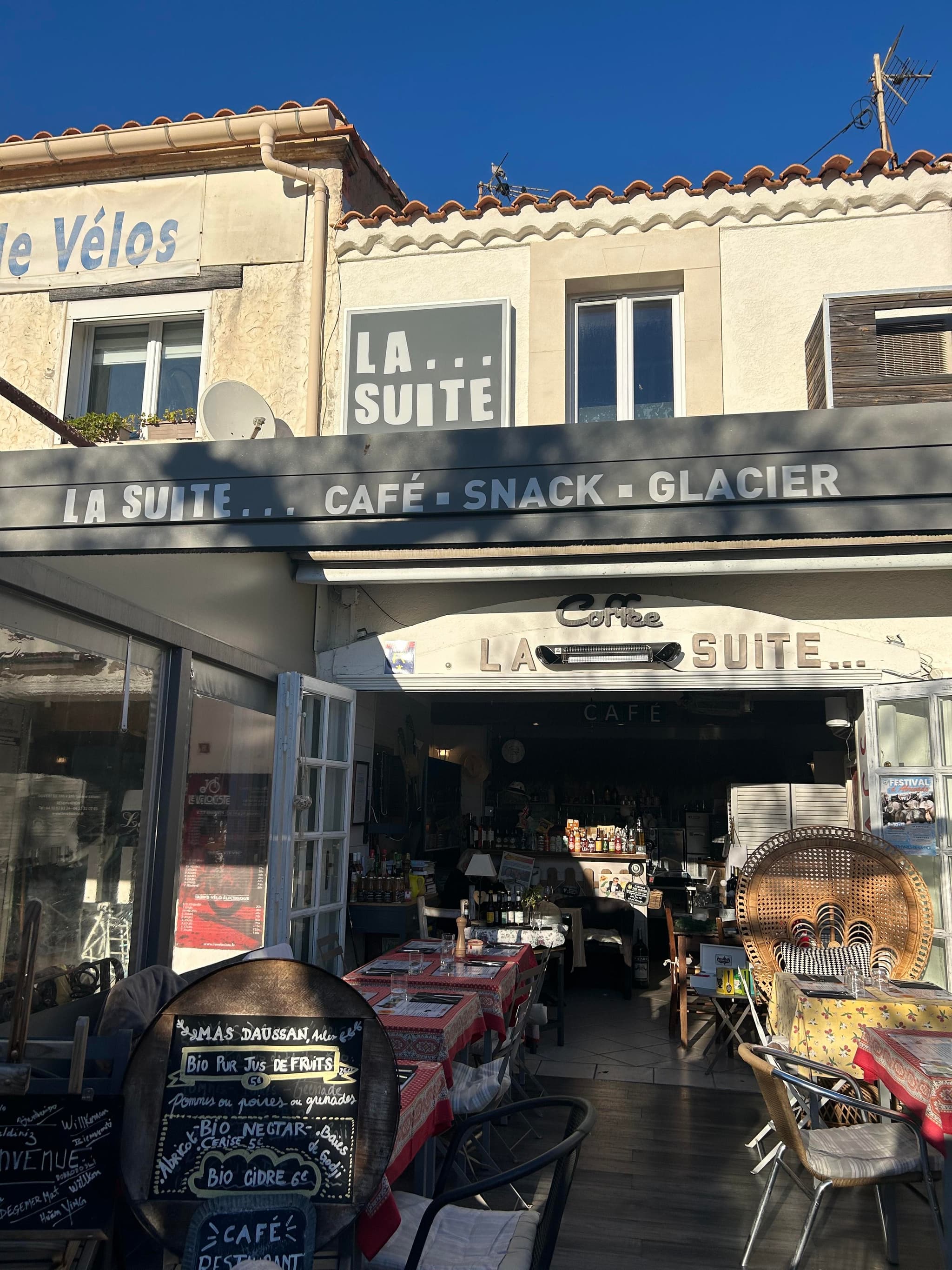 Café-Restaurant La Suite_Saintes-Maries-de-la-Mer