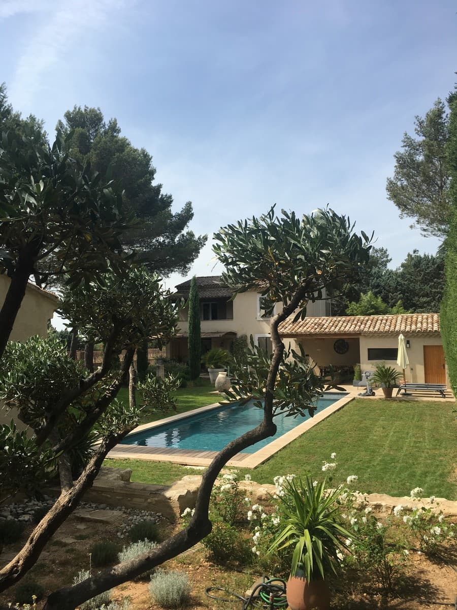 Mazet Leajo extérieur avec piscine