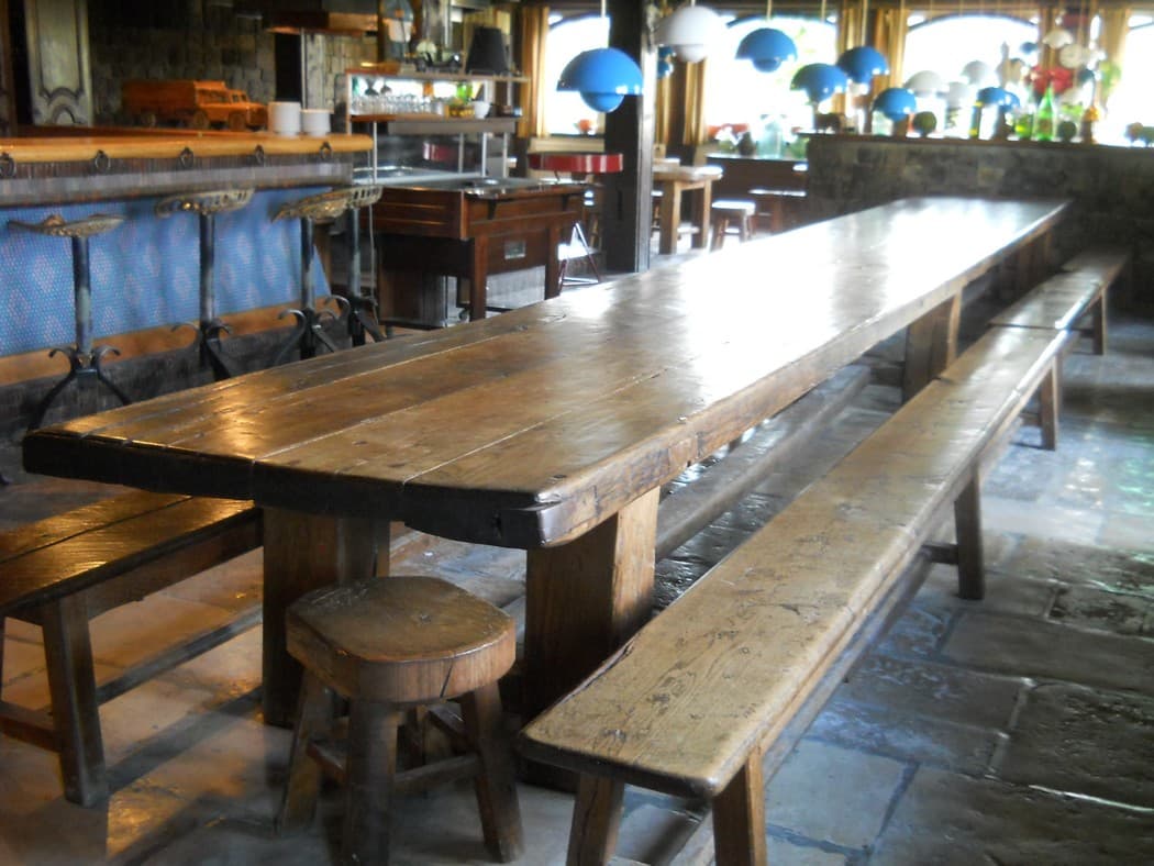 Table Bar.JPG