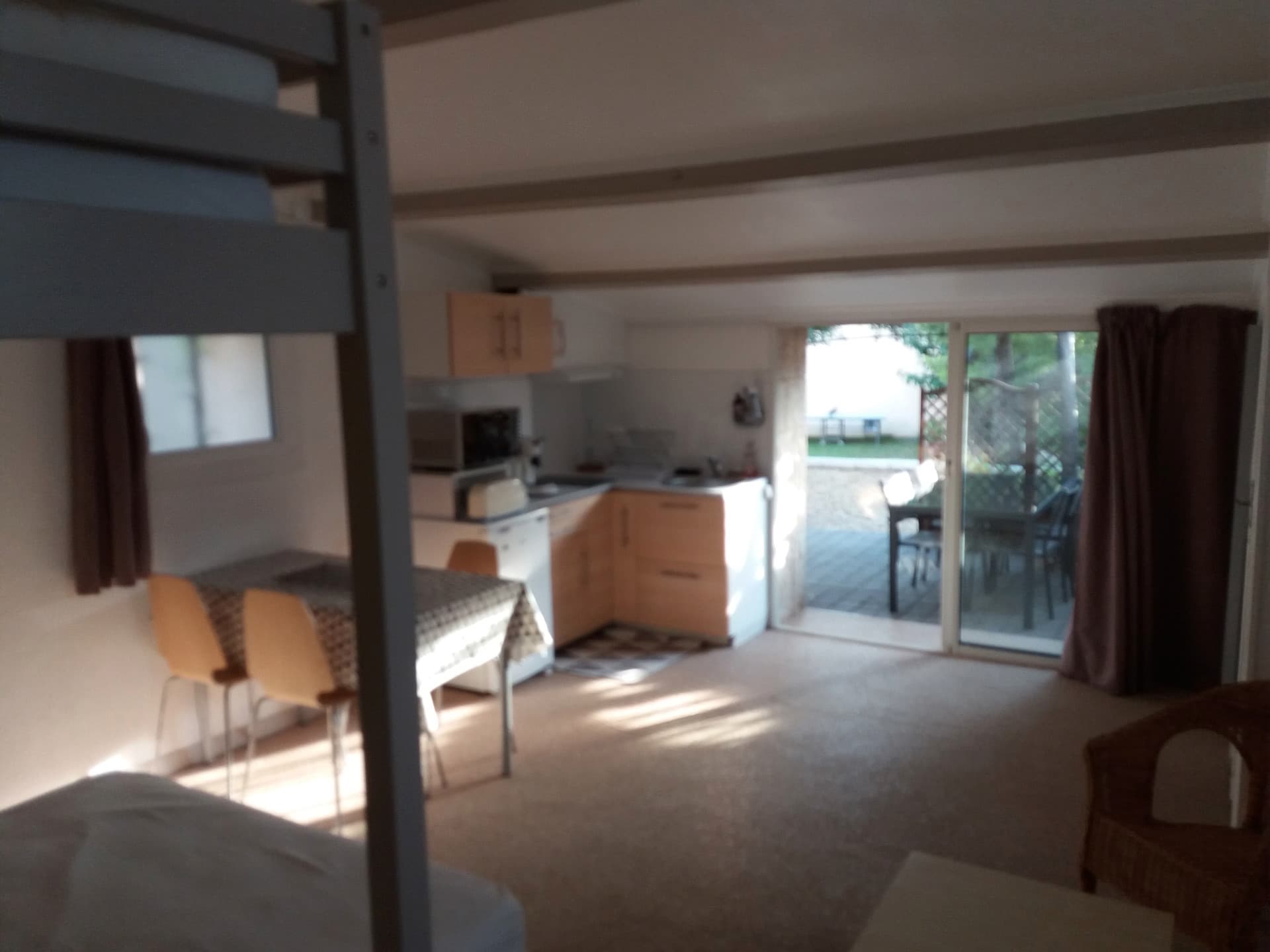 13T1038175_4_HD.jpg