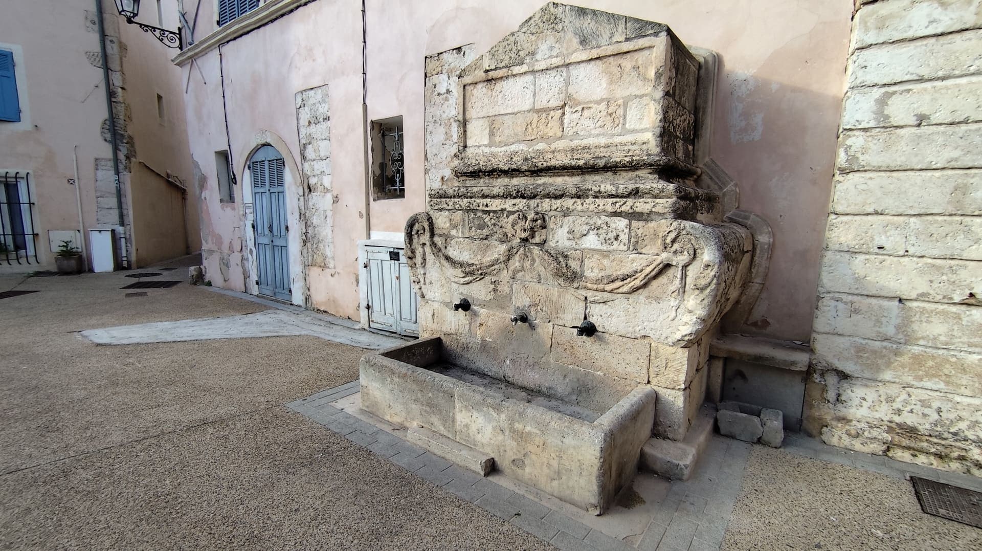 Parcours d'eau en centre-ville et ses alentours_Martigues