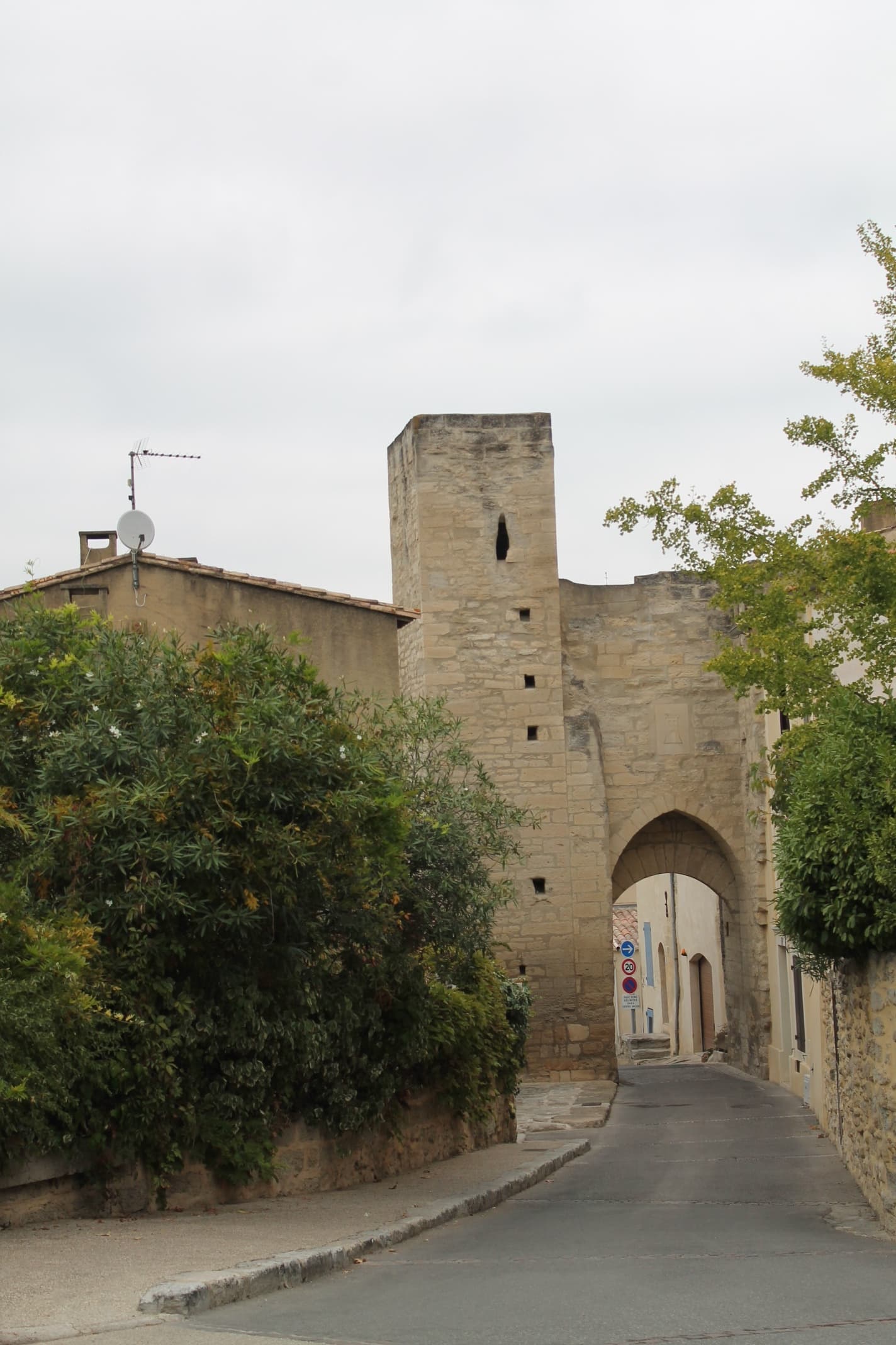 Porte du Séquier