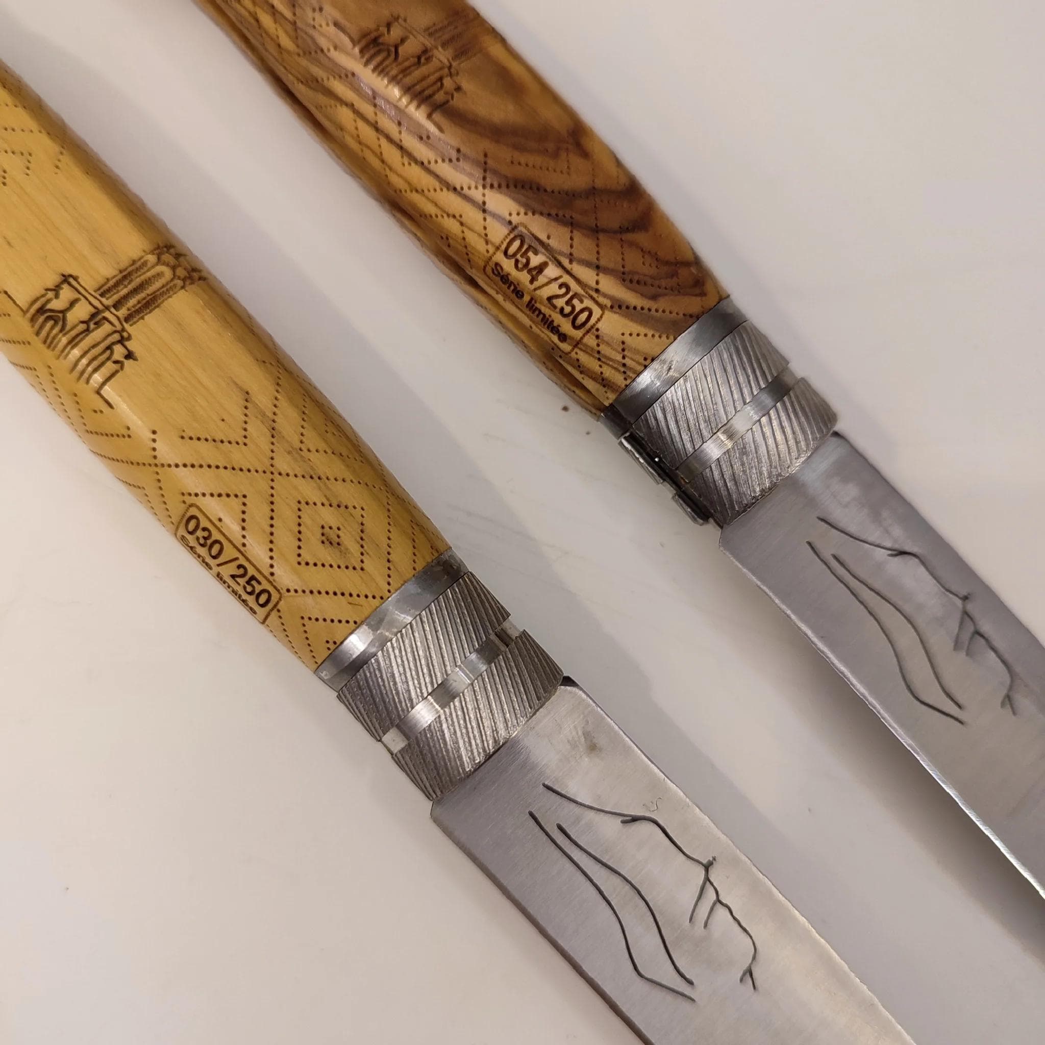 COUTEAU AIX MAZART