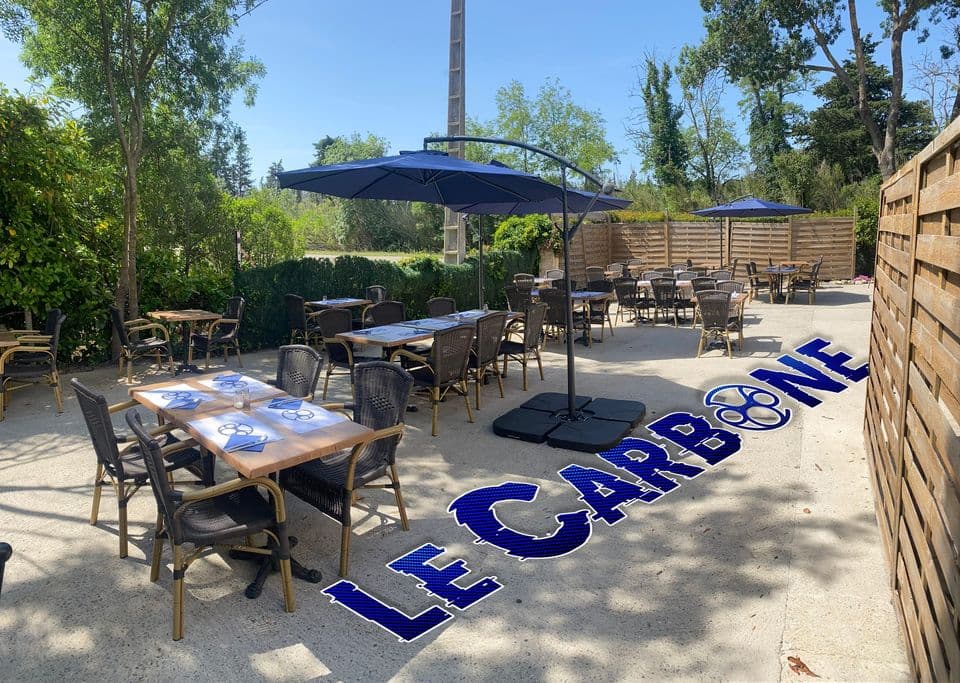 Le Carbone
