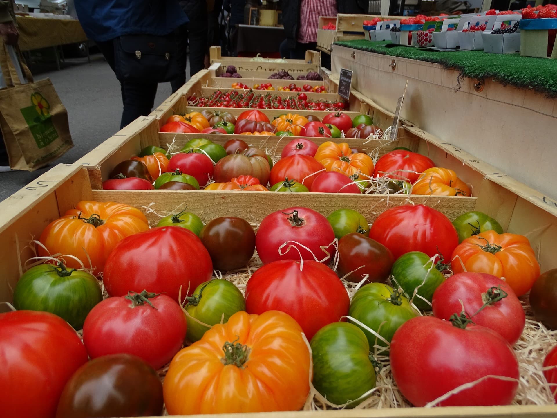 Marché d'Aureille_tomates
