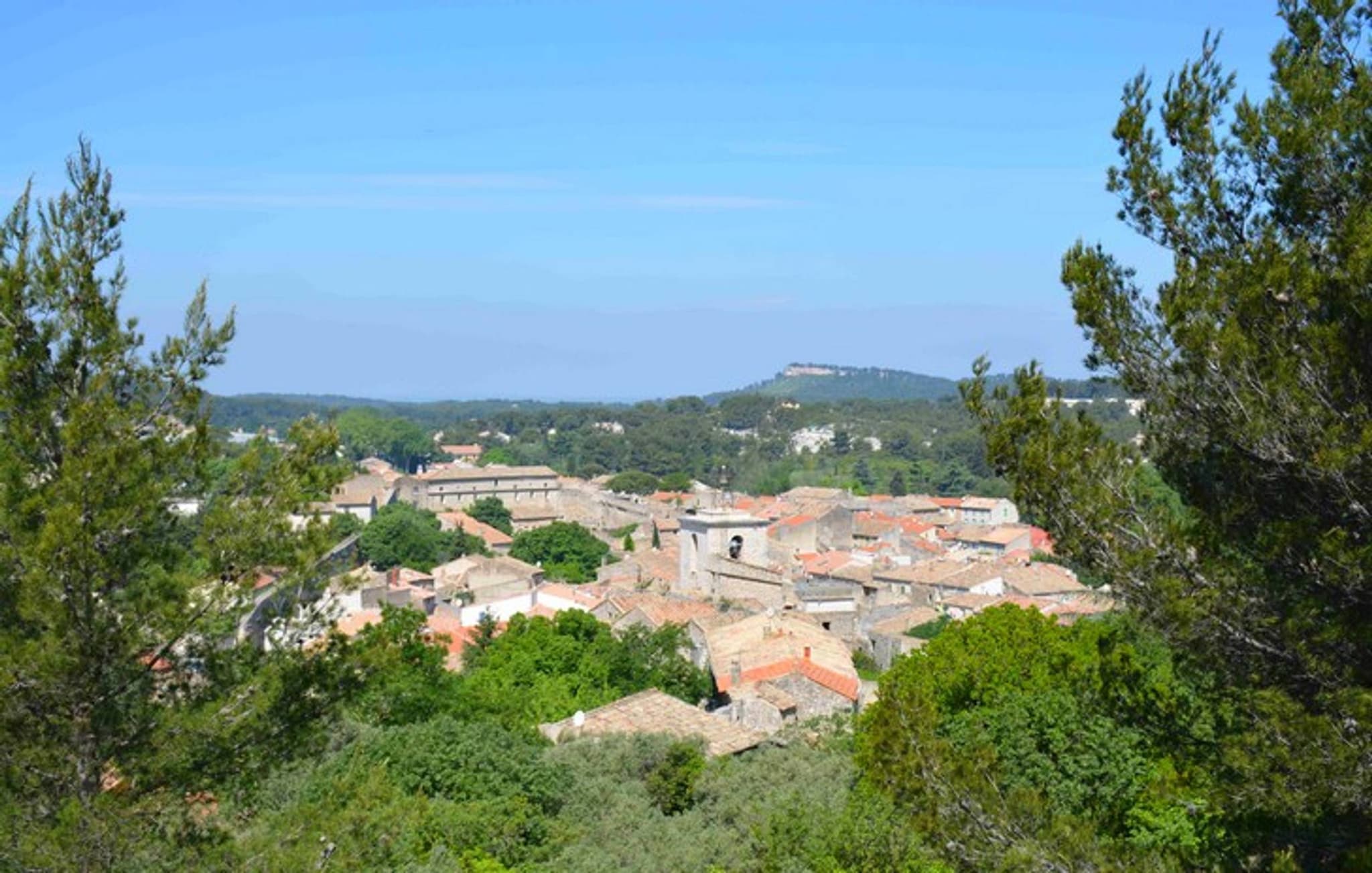 ORGON - Le sentier de la Pierre