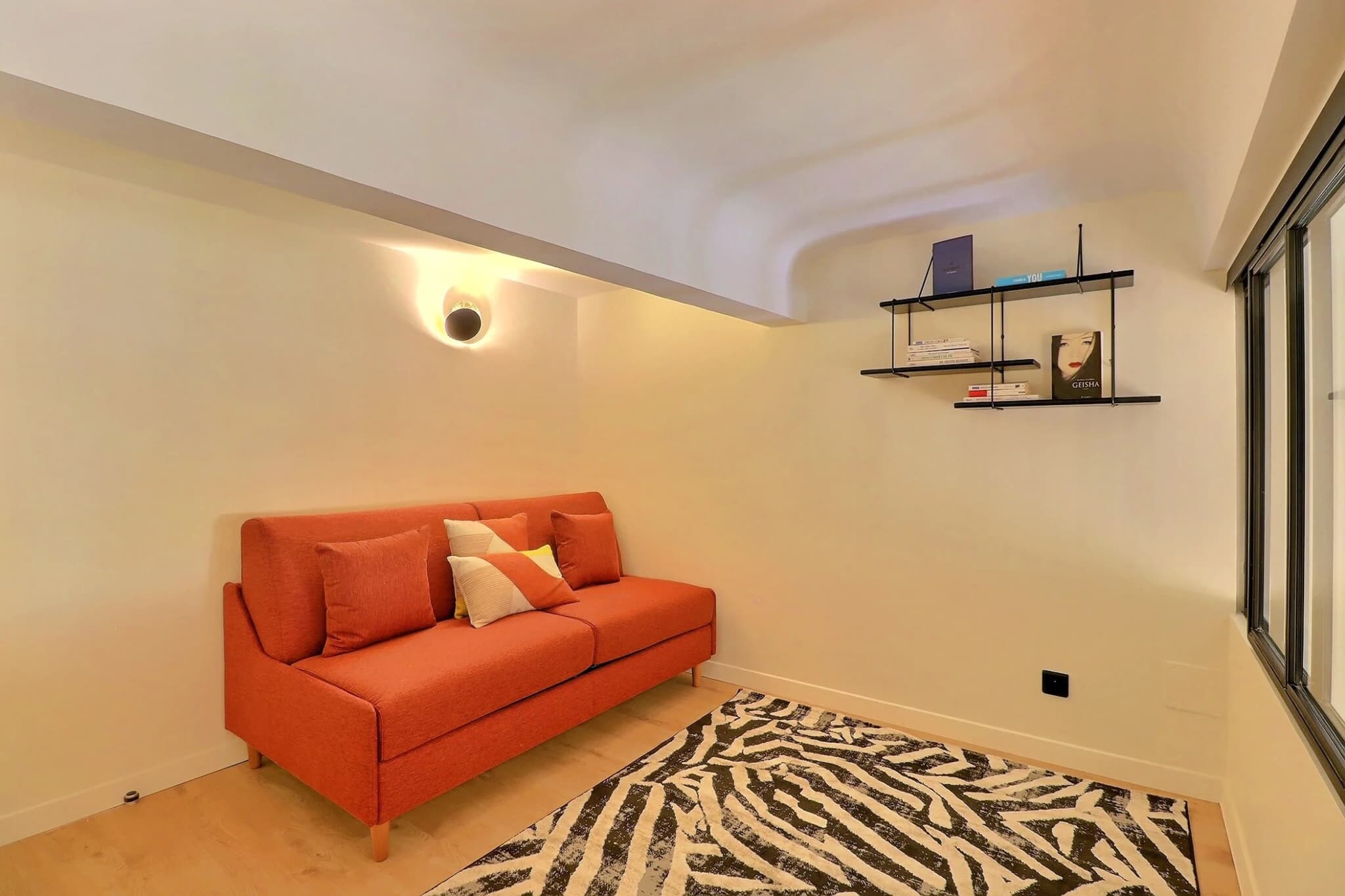 Suite 26