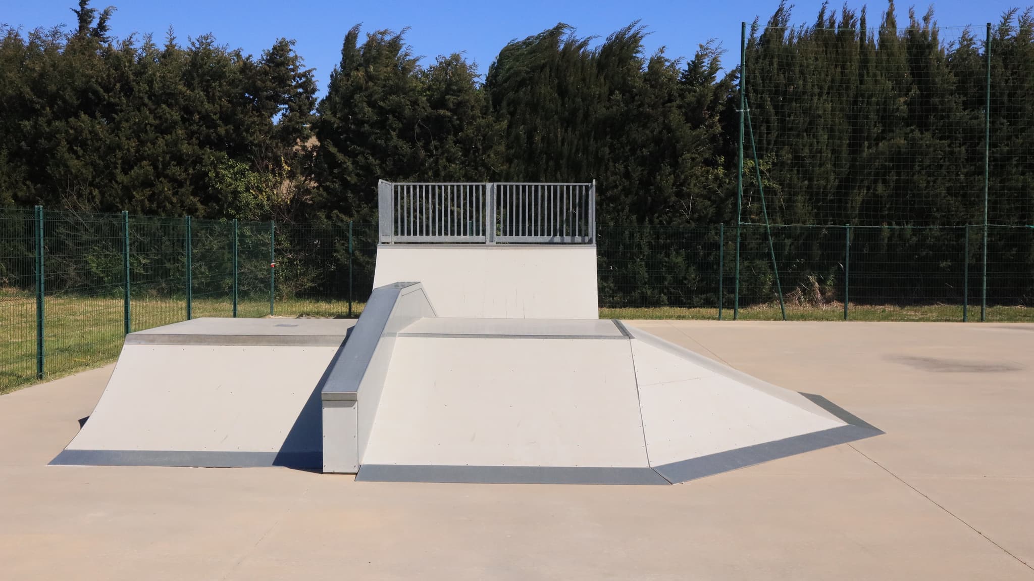 City Stade et Skate Park_Maillane