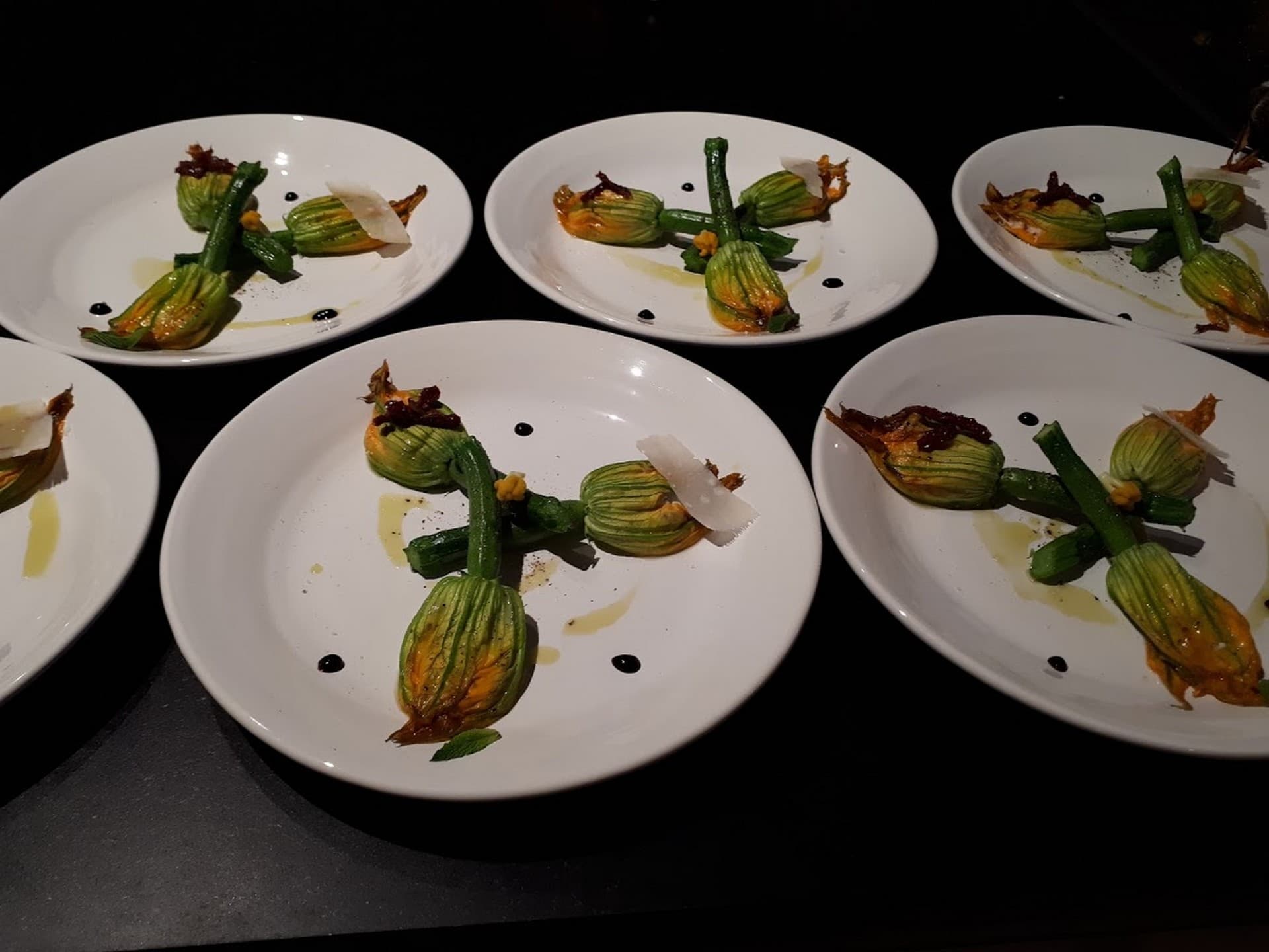 La_table_de_l_ange_assiettes