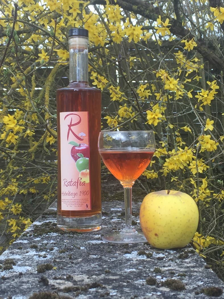 RATAFIA.JPG