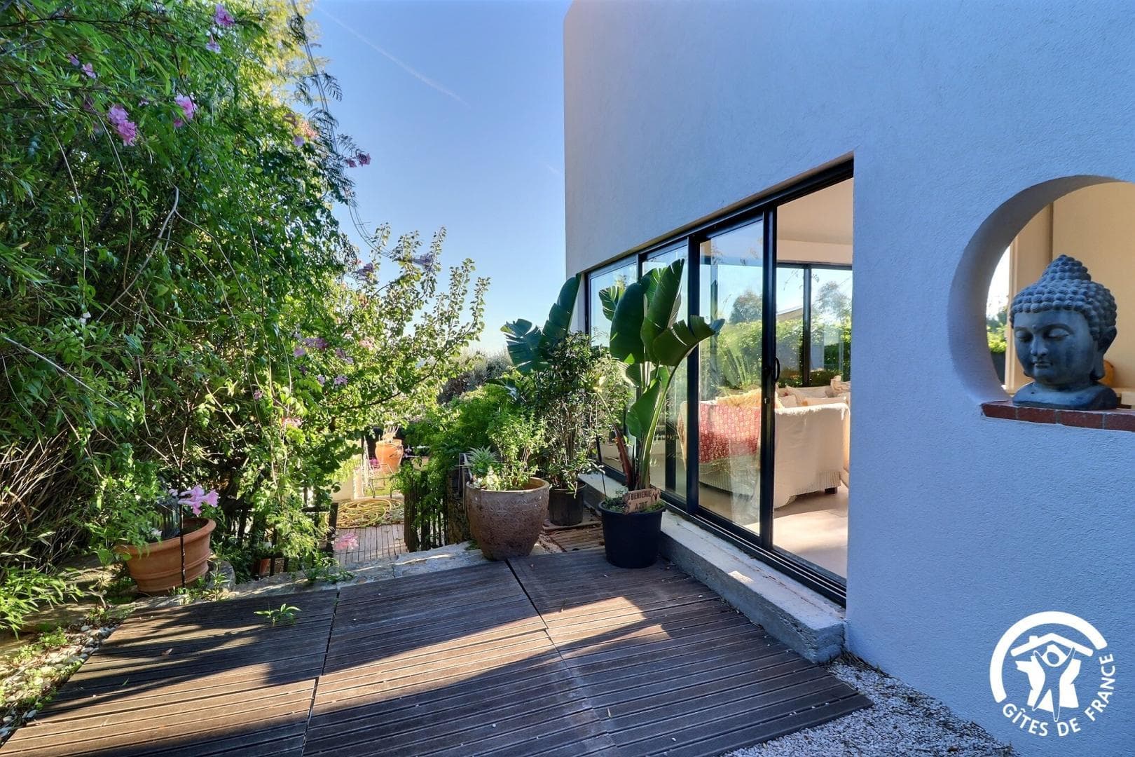 La Maison de Violette et le bungalow