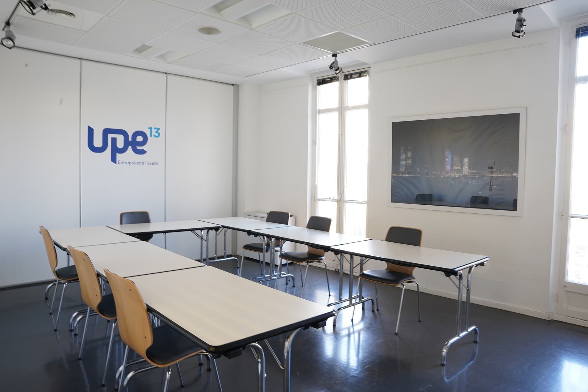 Salle de réunion UPE 13