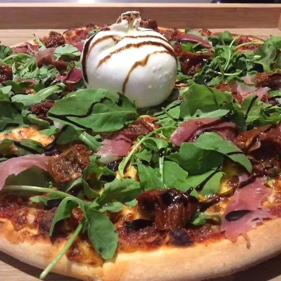 Pizza Burrata