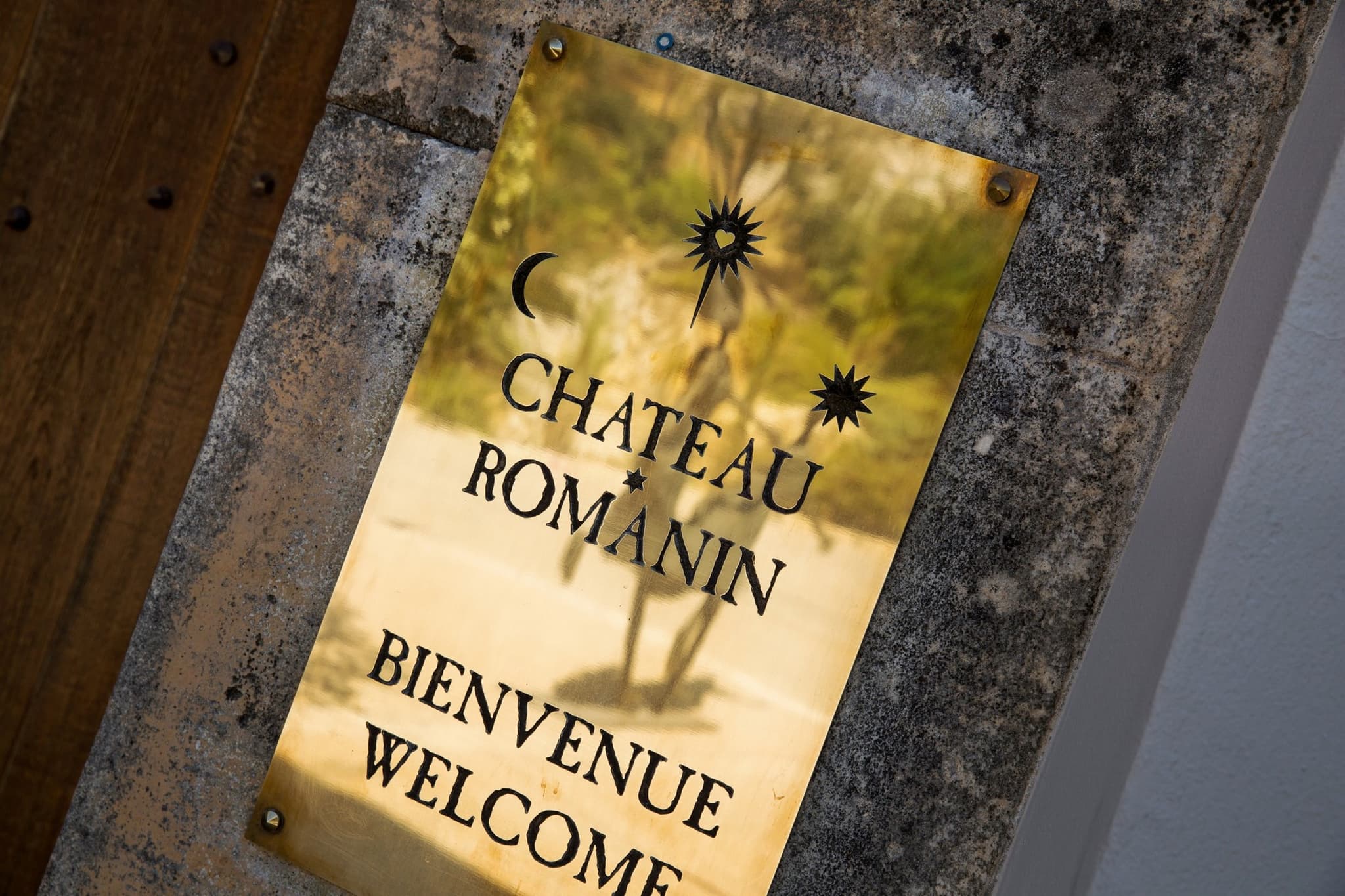Plaque Château Romanin