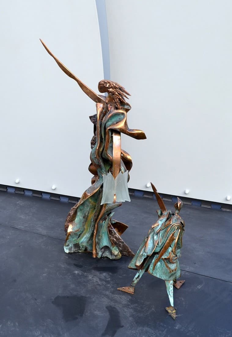 Sculpture urbaine de JF Lemaire (1).jpg