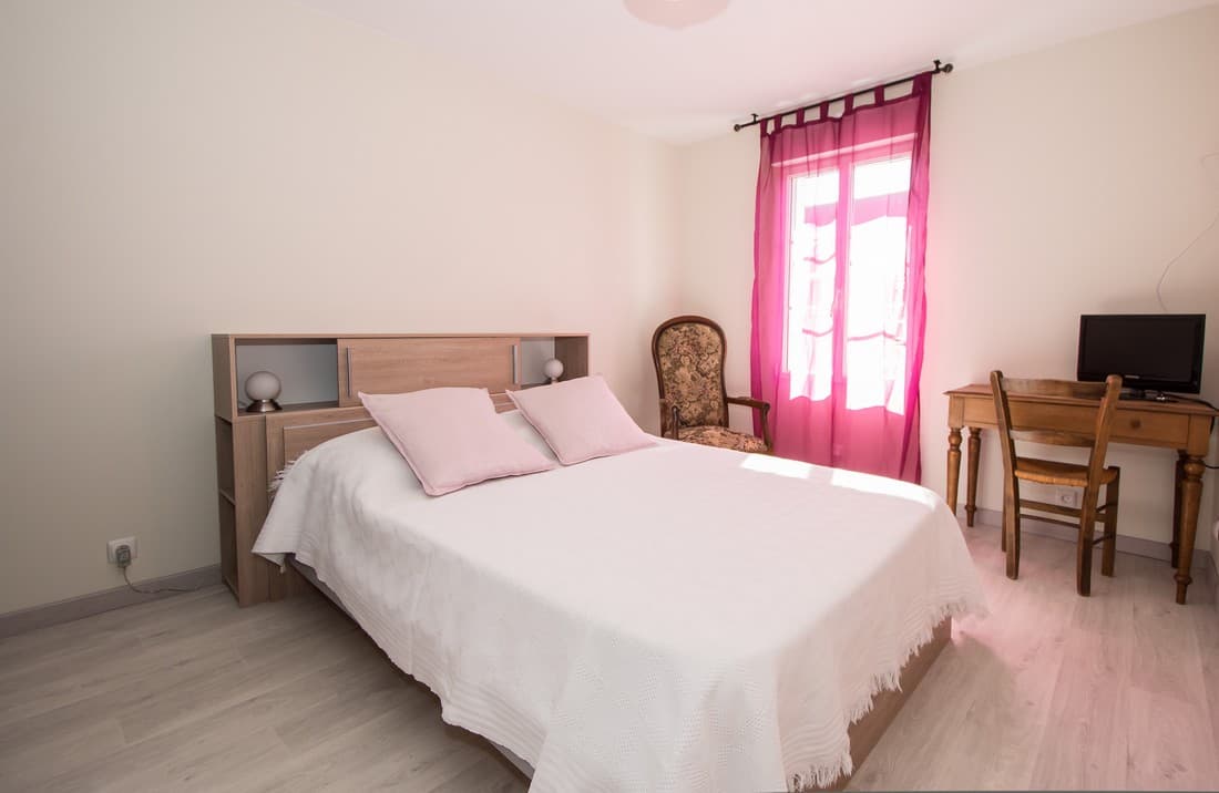 la chambre au rez-de-chaussée