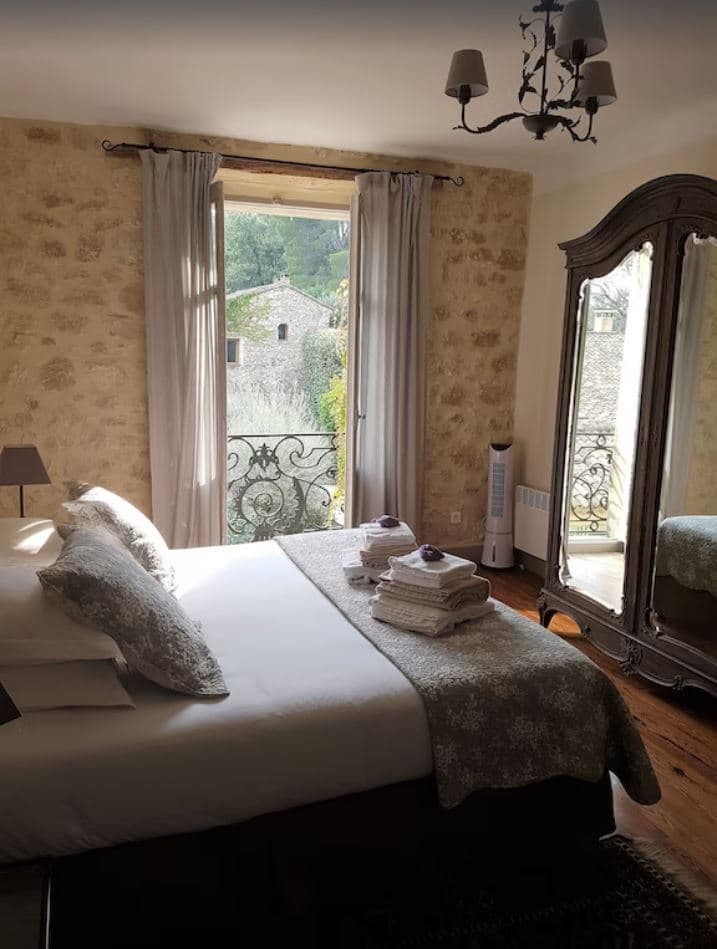 Le Petit Moulin
