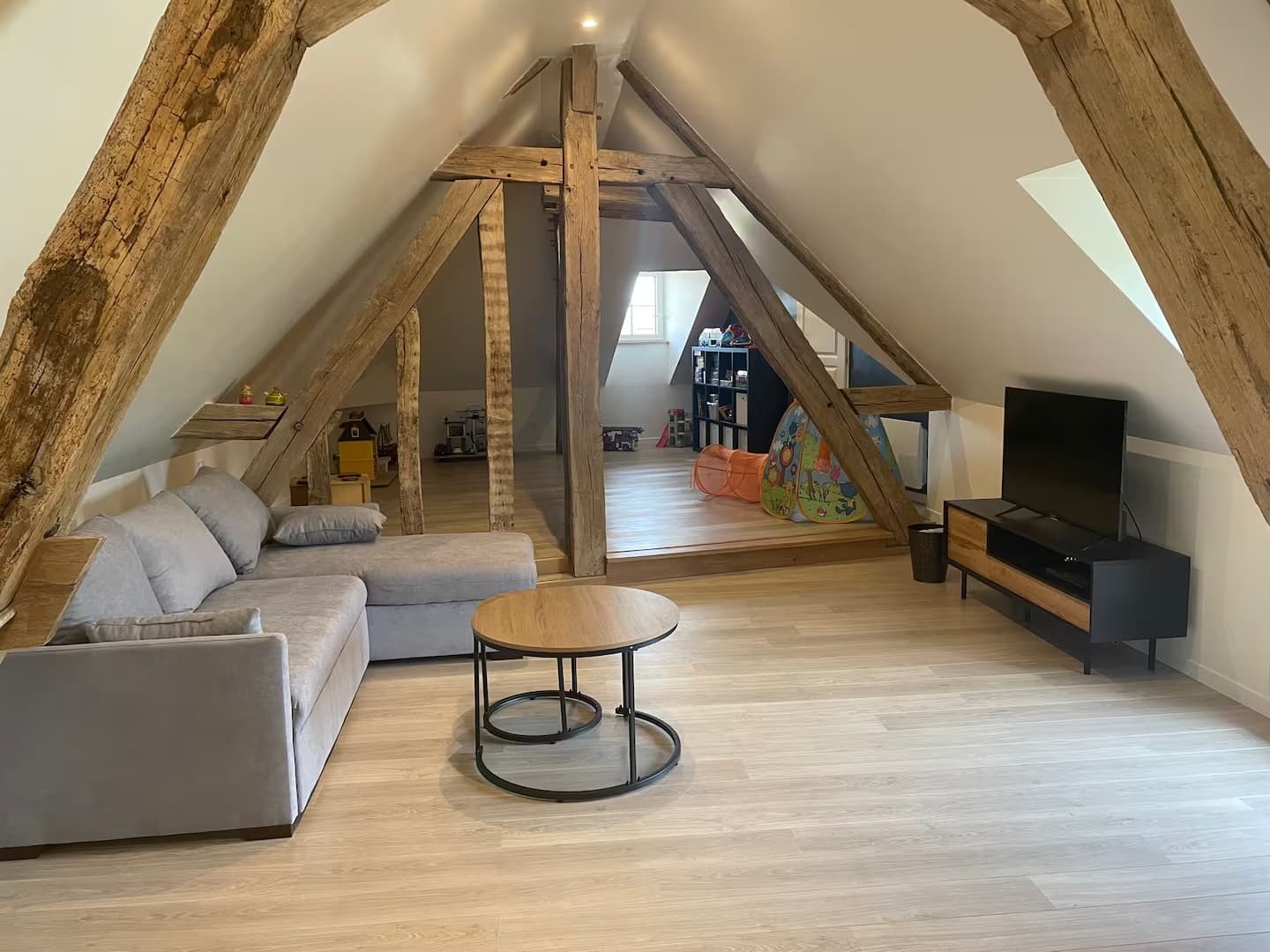 Maison champenoise avec salle de jeux, proche lac_Montreuil-sur-Barse
