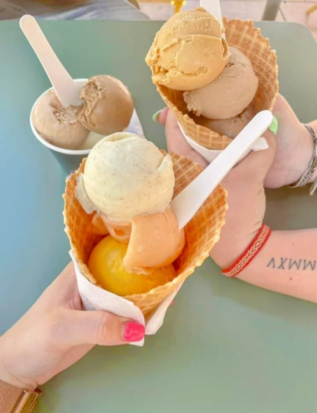 Les Tours de Glace