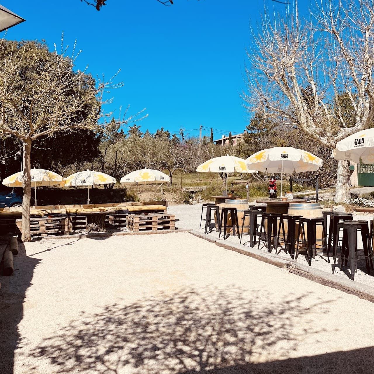 Chez le garde