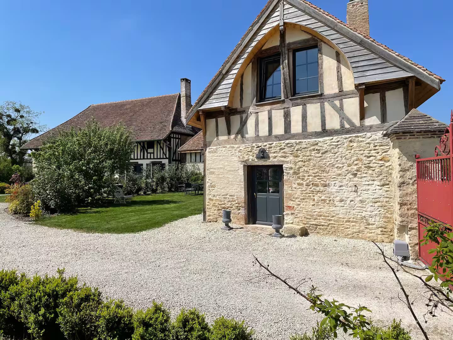 Maison champenoise avec salle de jeux, proche lac_Montreuil-sur-Barse