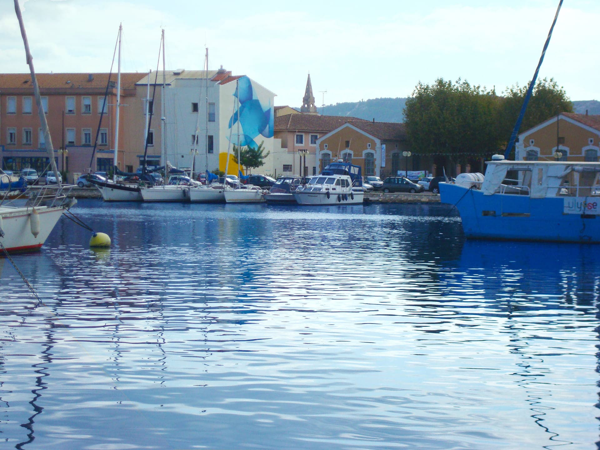 Peinture monumentale de Guillaume Bottazzi_Martigues