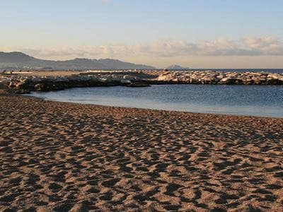 Plage de Bonneveine Marseille.jpg