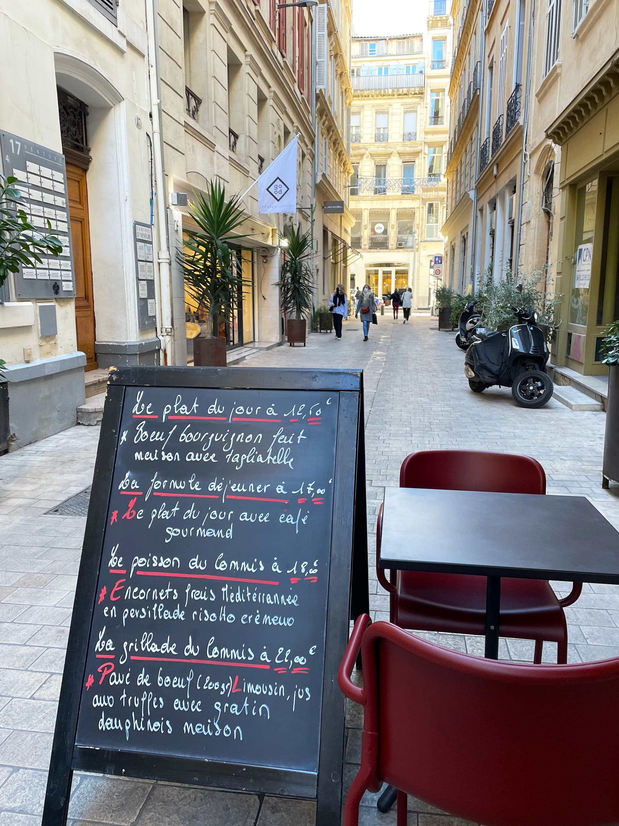 Le Commis d'Office Marseille