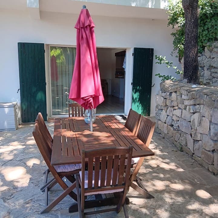 Bel appartement dans une villa_Fuveau