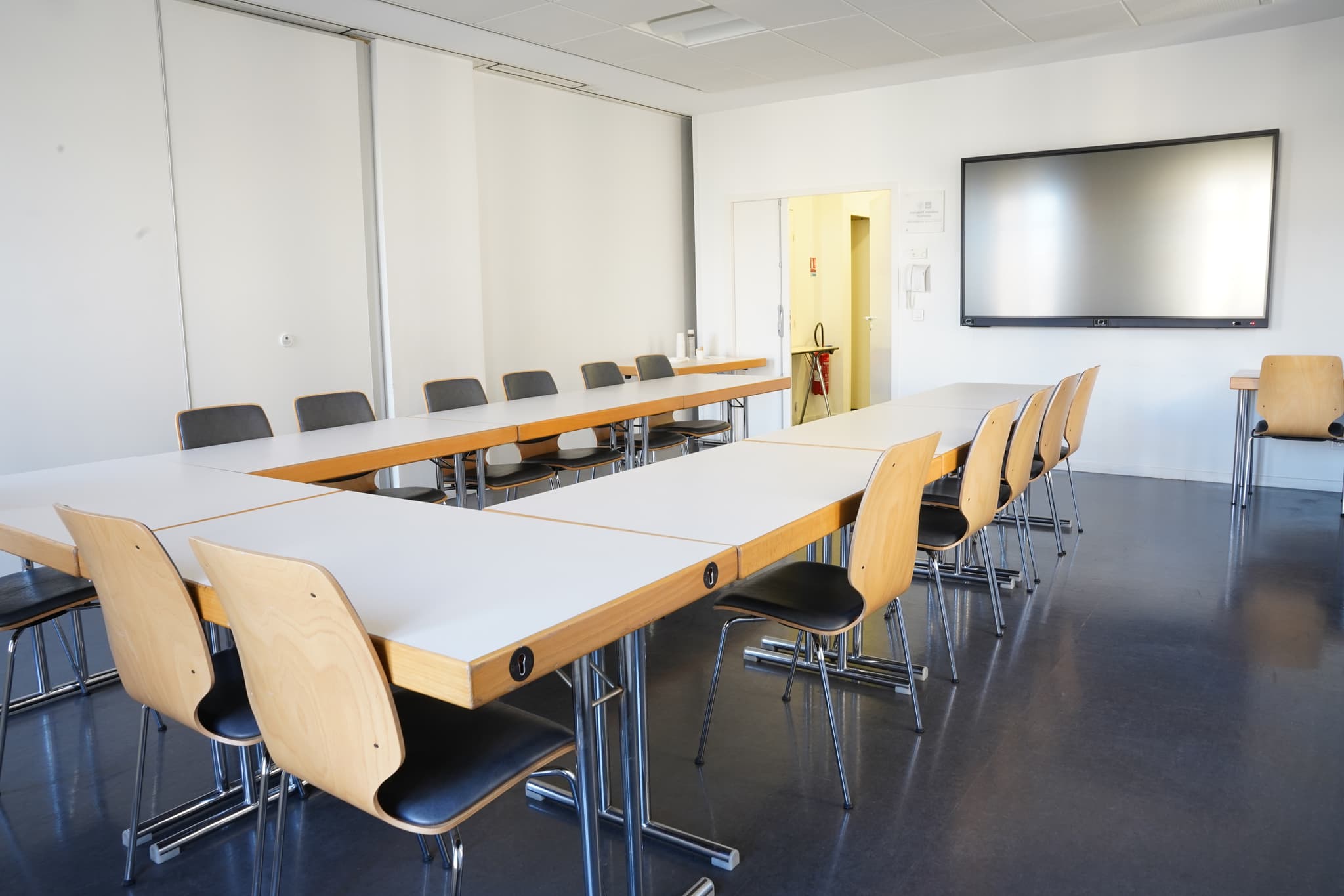Salle de réunion UPE 13